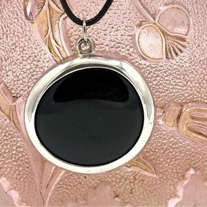 Vintage Artisan Onyx Stone with Silver Bezel Pendant Necklace